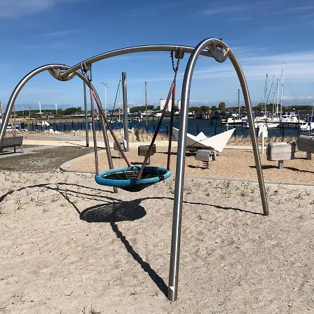 2Zi-Ferienwohnung Am Suedstrand Mit Eigenem Parkplatz Perfekt Fuer Familie Burgtiefe auf Fehmarn Exterior photo