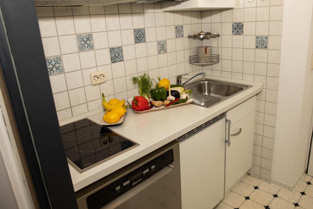 2zi-ferienwohnung Am Suedstrand Mit Eigenem Parkplatz Perfekt Fuer Familie Apartment