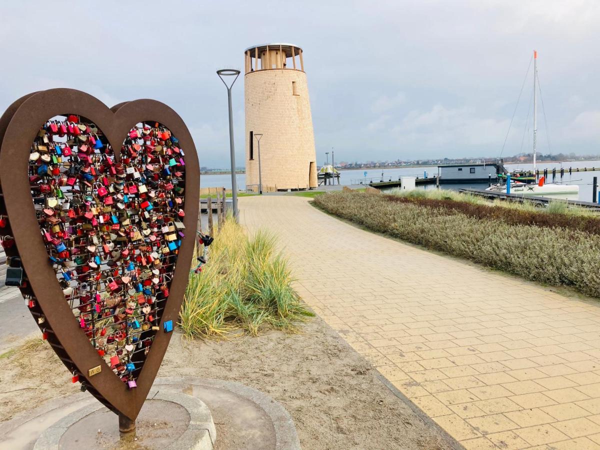 2zi-ferienwohnung Am Suedstrand Mit Eigenem Parkplatz Perfekt Fuer Familie *