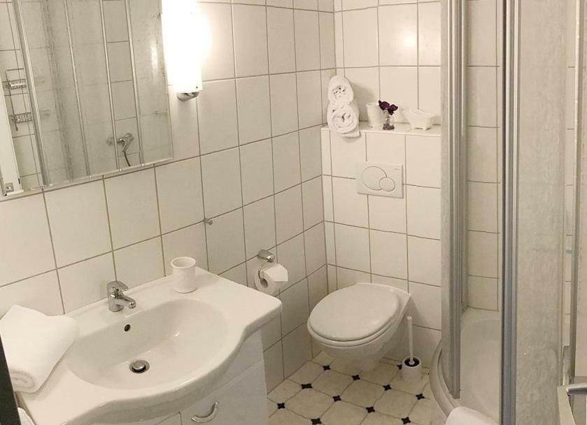 2zi-ferienwohnung Am Suedstrand Mit Eigenem Parkplatz Perfekt Fuer Familie Burgtiefe auf Fehmarn